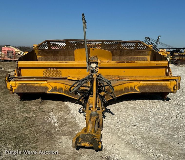 image for item DL4355 2006 John Deere 1814C scraper