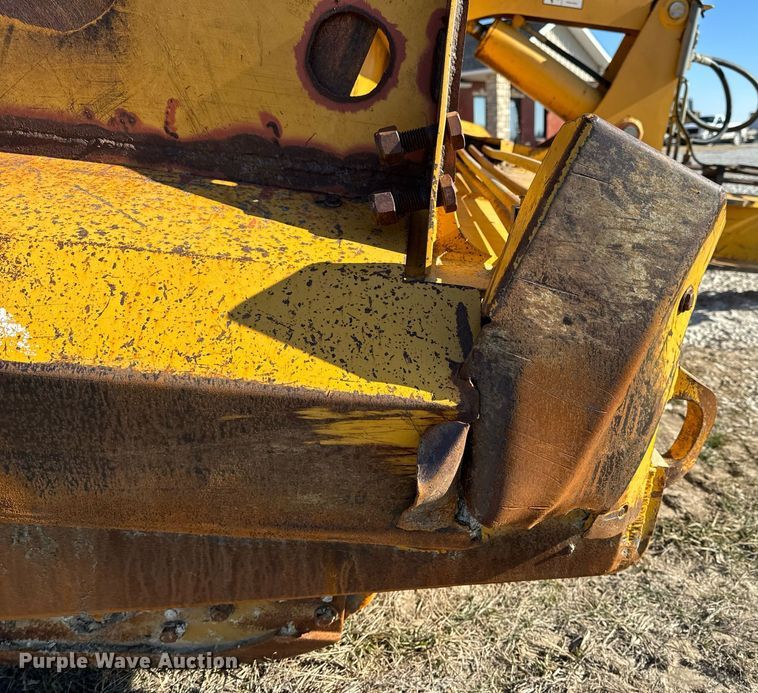 image for item DL4355 2006 John Deere 1814C scraper