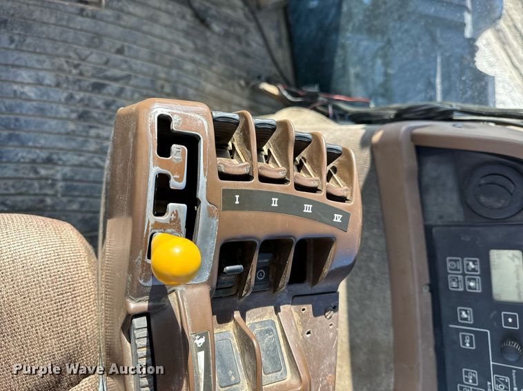 image for item DL4356 2011 John Deere 9630 Scraper Special 4WD tractor