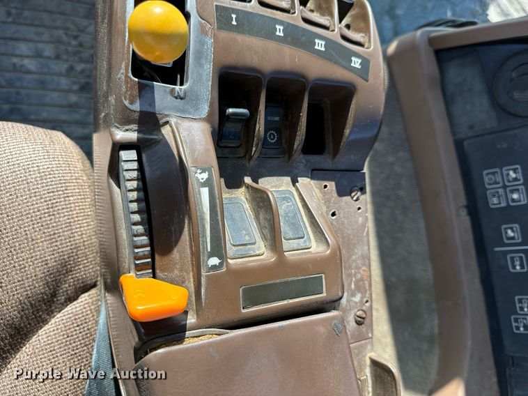 image for item DL4356 2011 John Deere 9630 Scraper Special 4WD tractor