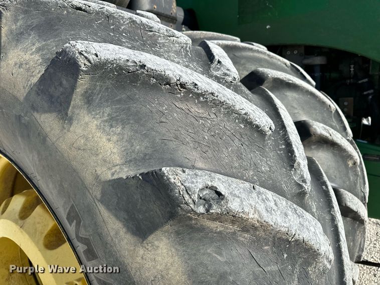 image for item DL4357 2011 John Deere 9630 Scraper Special 4WD tractor