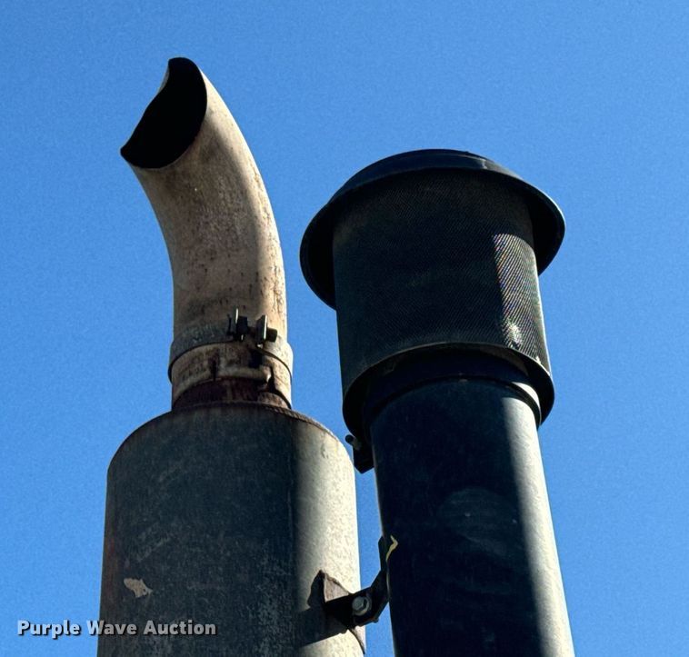 image for item DL4357 2011 John Deere 9630 Scraper Special 4WD tractor