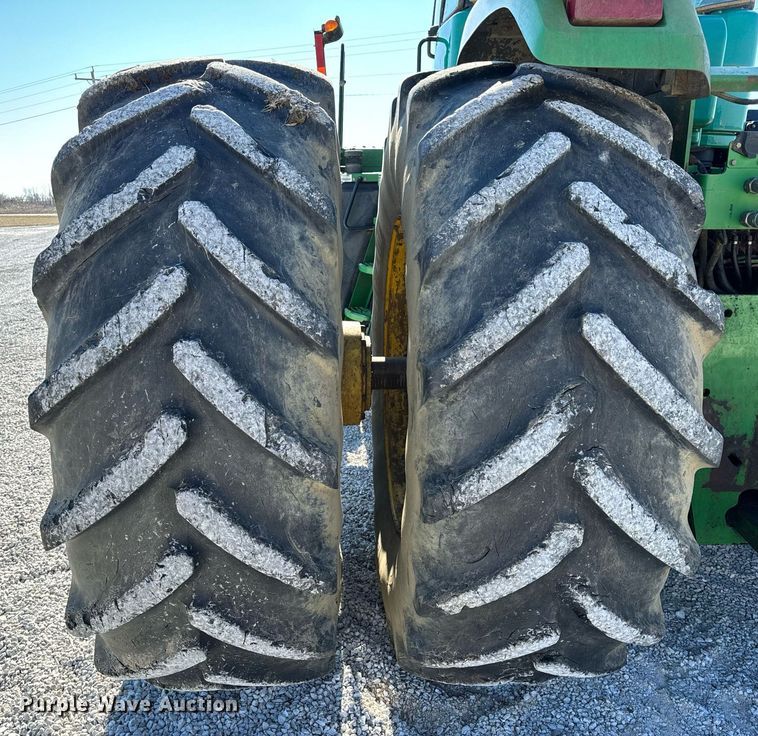 image for item DL4357 2011 John Deere 9630 Scraper Special 4WD tractor