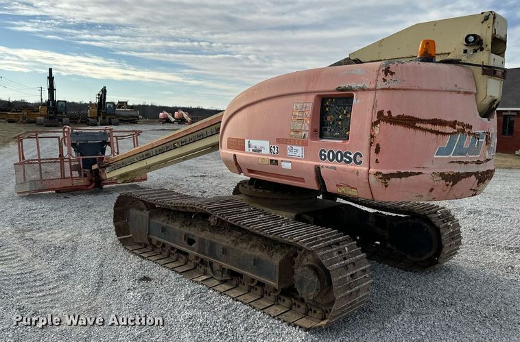 image for item DL4358 2001 JLG 600SC boom lift