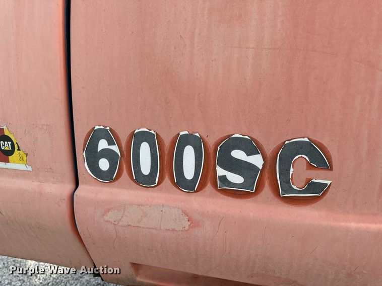 image for item DL4358 2001 JLG 600SC boom lift