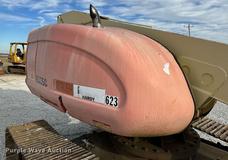 image for item DL4358 2001 JLG 600SC boom lift