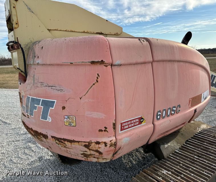 image for item DL4358 2001 JLG 600SC boom lift