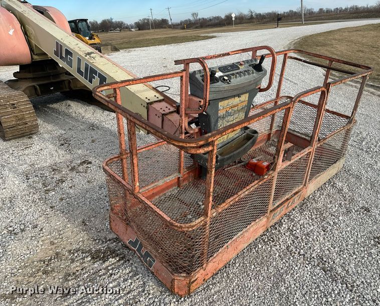 image for item DL4358 2001 JLG 600SC boom lift