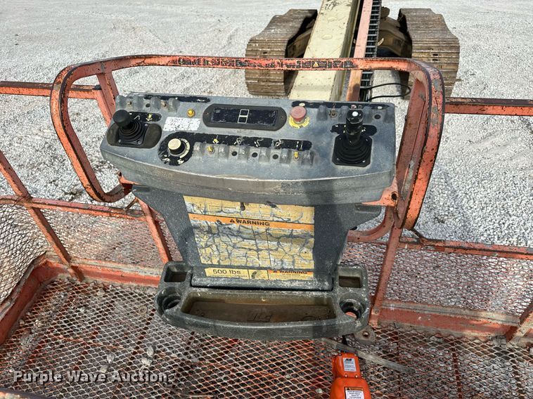 image for item DL4358 2001 JLG 600SC boom lift