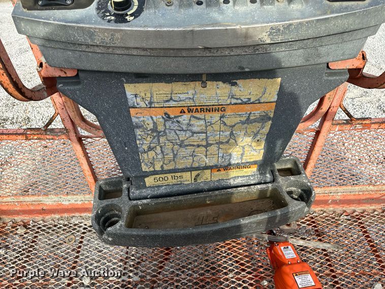 image for item DL4358 2001 JLG 600SC boom lift
