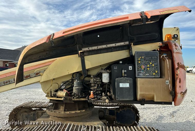 image for item DL4358 2001 JLG 600SC boom lift