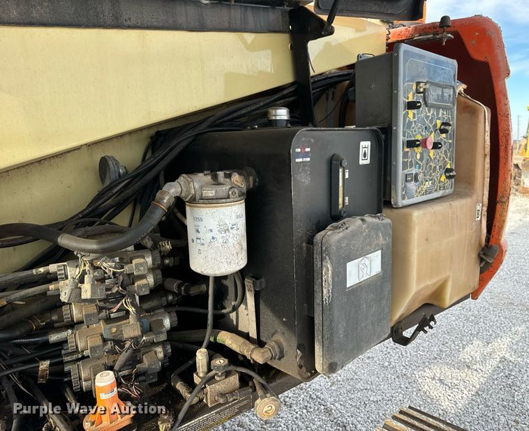 image for item DL4358 2001 JLG 600SC boom lift