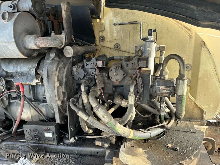 image for item DL4358 2001 JLG 600SC boom lift