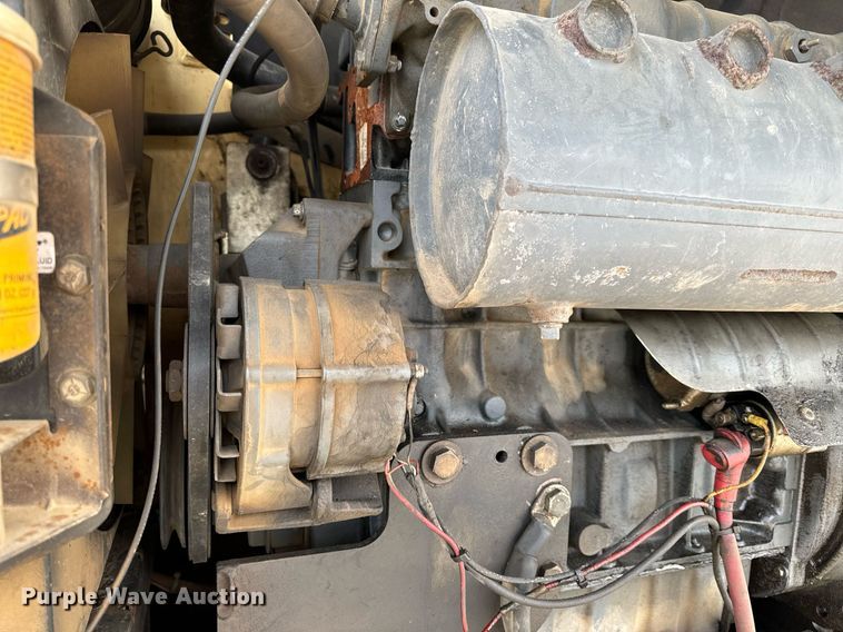 image for item DL4358 2001 JLG 600SC boom lift