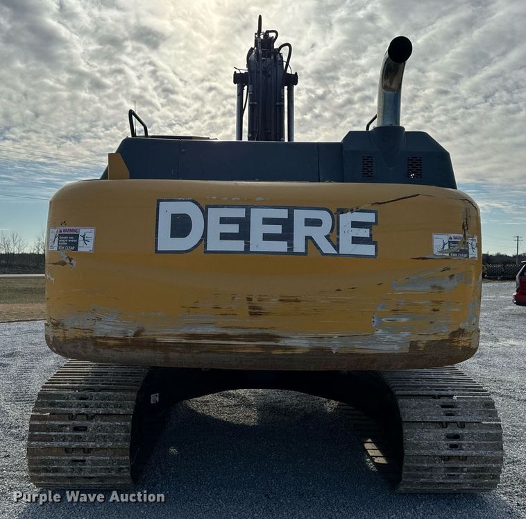 image for item DL4359 2015 John Deere 250G LC excavator