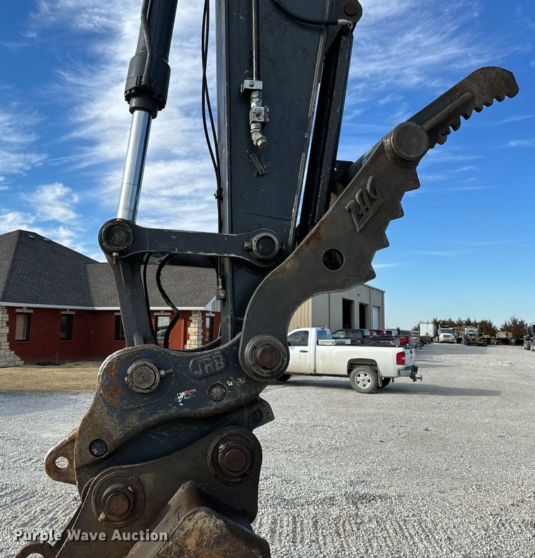 image for item DL4359 2015 John Deere 250G LC excavator