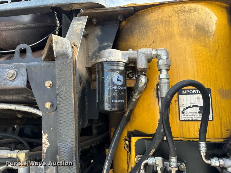 image for item DL4359 2015 John Deere 250G LC excavator