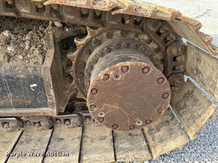 image for item DL4359 2015 John Deere 250G LC excavator