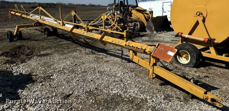 image for item DL4361 Farmstar  1503 manure spreader