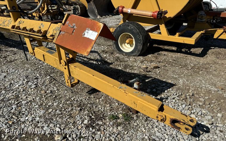 image for item DL4361 Farmstar  1503 manure spreader