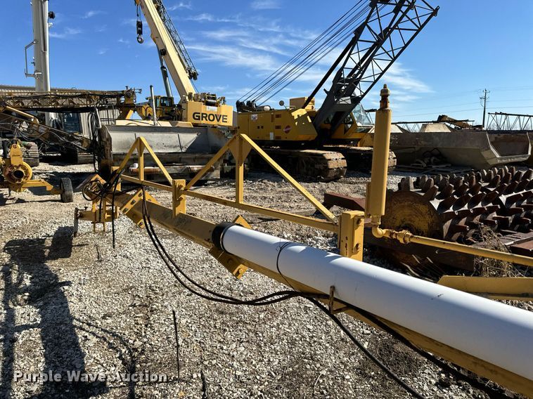 image for item DL4361 Farmstar  1503 manure spreader