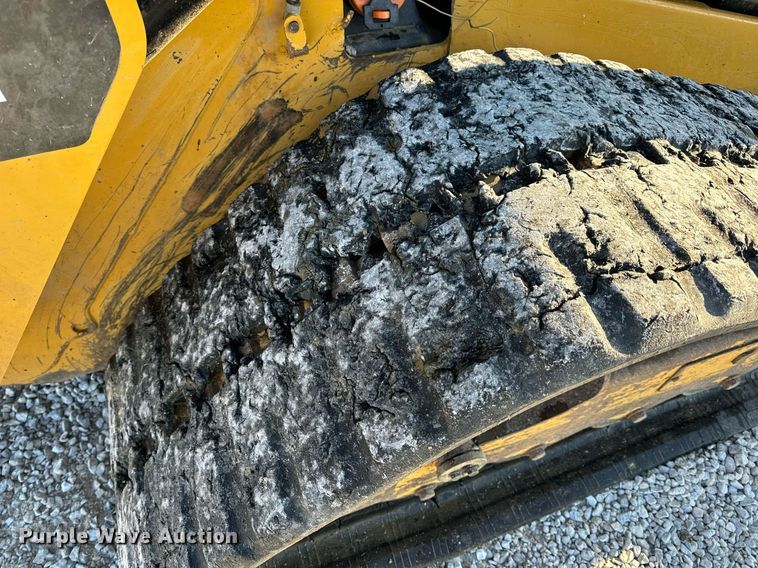 image for item DL4363 2015 Caterpillar 289D tracked skid steer loader