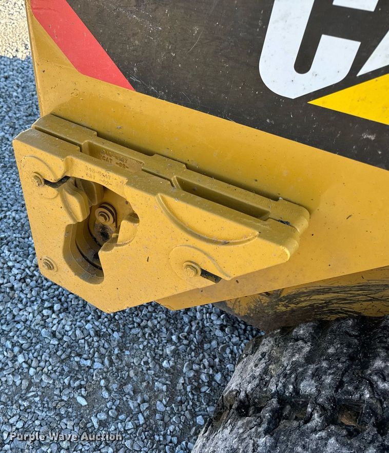 image for item DL4363 2015 Caterpillar 289D tracked skid steer loader