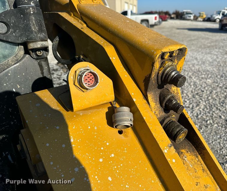 image for item DL4363 2015 Caterpillar 289D tracked skid steer loader