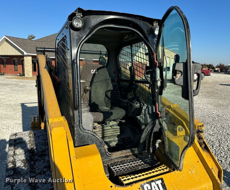 image for item DL4363 2015 Caterpillar 289D tracked skid steer loader