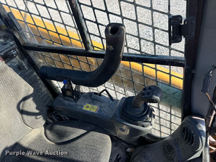 image for item DL4363 2015 Caterpillar 289D tracked skid steer loader