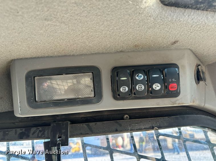 image for item DL4363 2015 Caterpillar 289D tracked skid steer loader