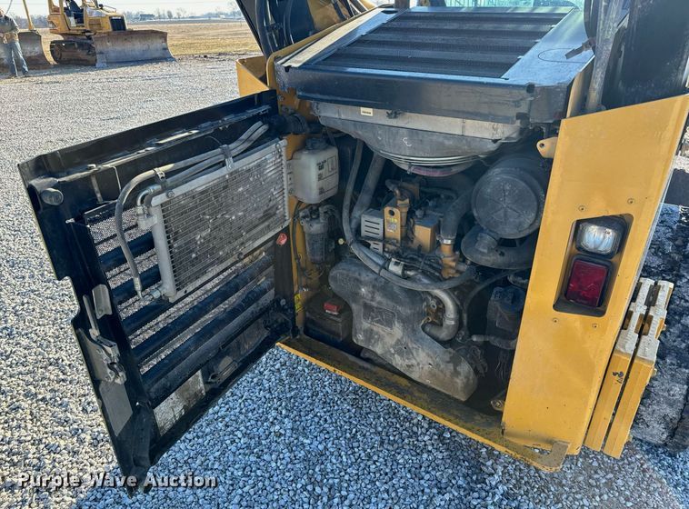 image for item DL4363 2015 Caterpillar 289D tracked skid steer loader