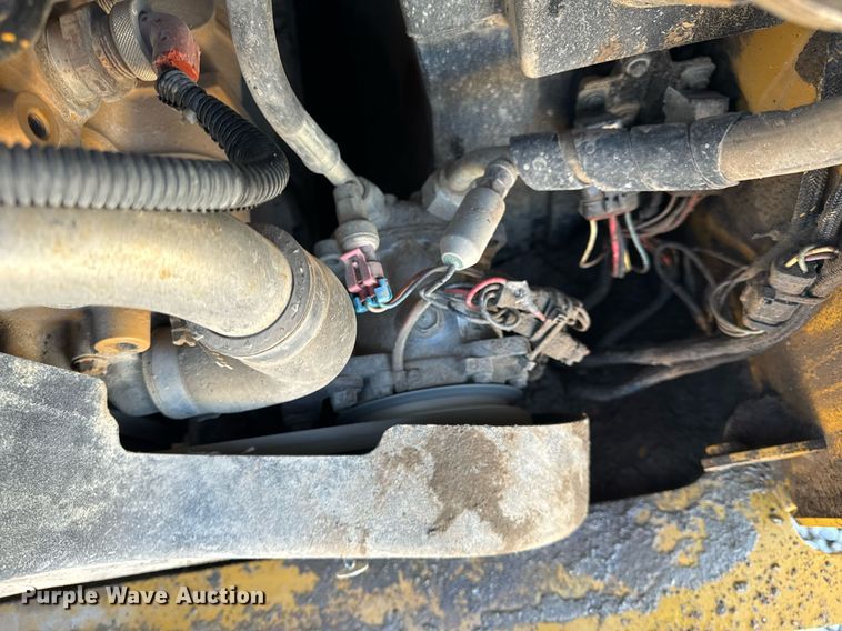 image for item DL4363 2015 Caterpillar 289D tracked skid steer loader