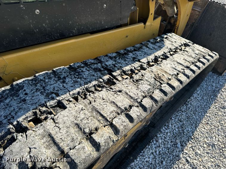 image for item DL4363 2015 Caterpillar 289D tracked skid steer loader