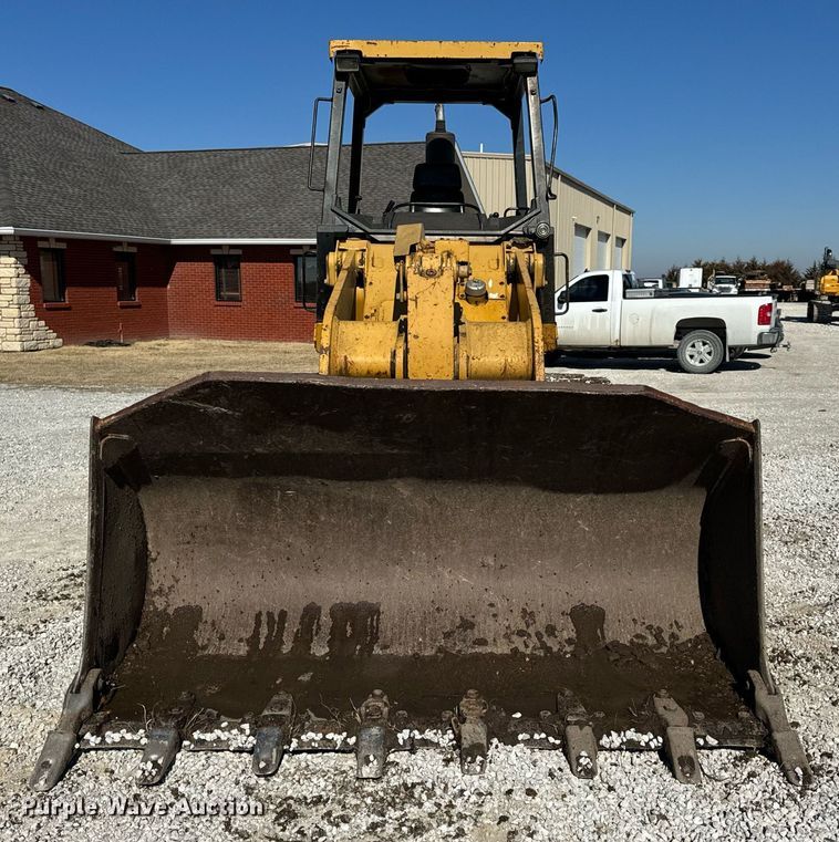 image for item DL4364 1997 Caterpillar 953C loader