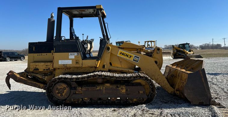 image for item DL4364 1997 Caterpillar 953C loader