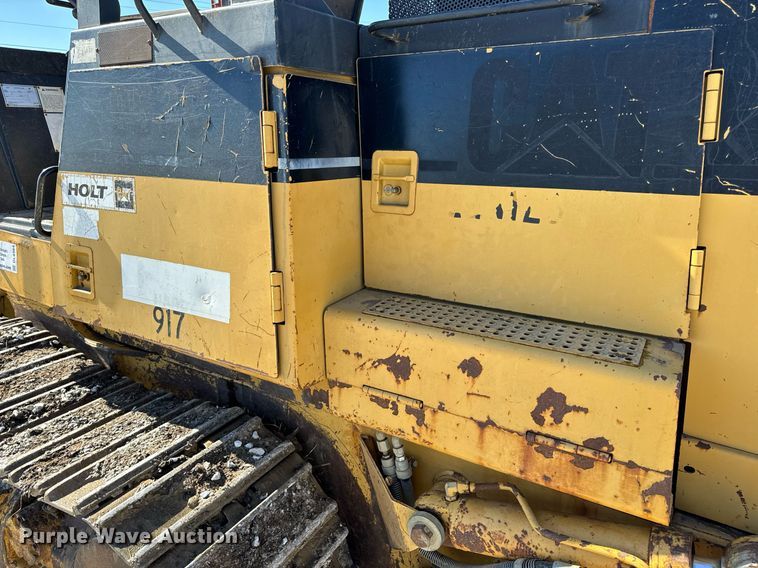 image for item DL4364 1997 Caterpillar 953C loader