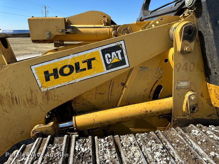 image for item DL4364 1997 Caterpillar 953C loader