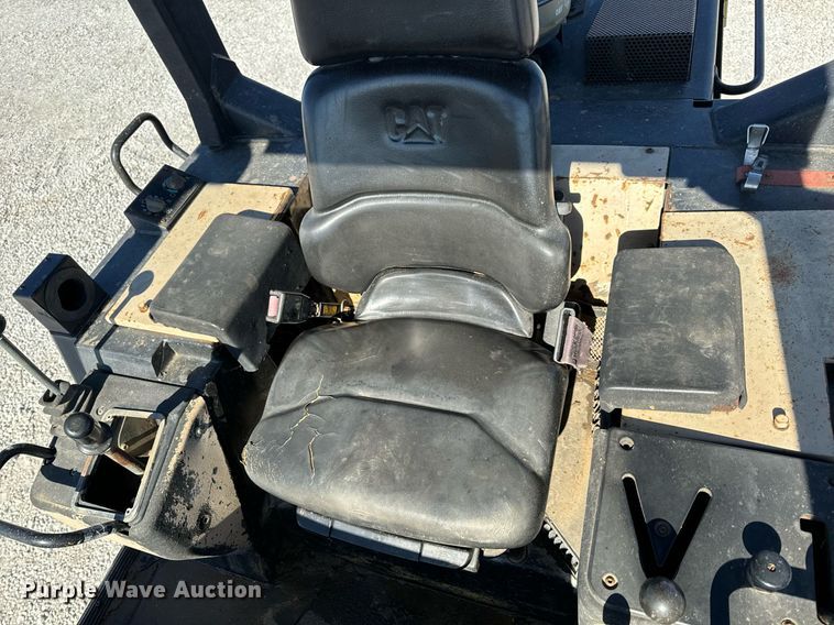 image for item DL4364 1997 Caterpillar 953C loader