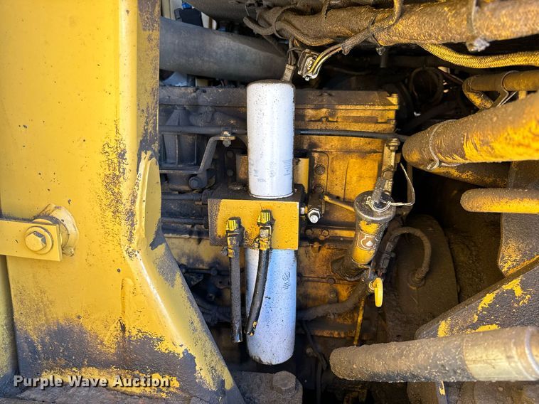 image for item DL4364 1997 Caterpillar 953C loader