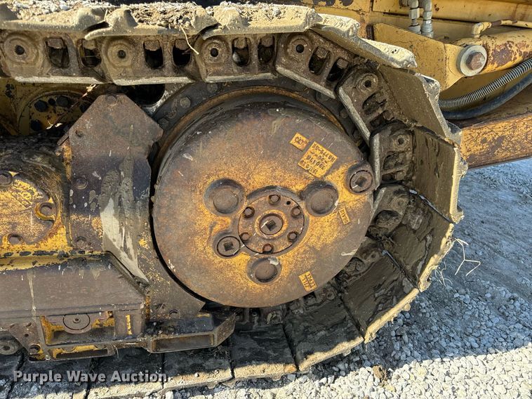 image for item DL4364 1997 Caterpillar 953C loader