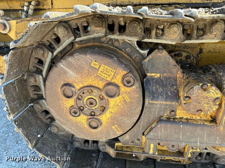 image for item DL4364 1997 Caterpillar 953C loader