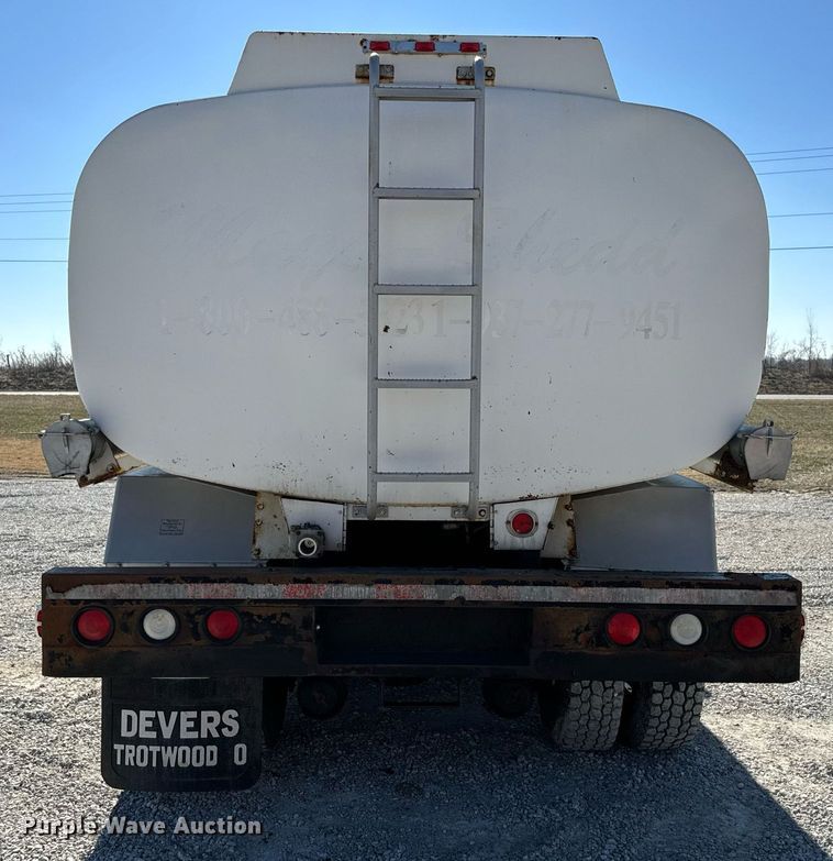 image for item DL4365 2007 Freightliner  Columbia fuel / lube truck