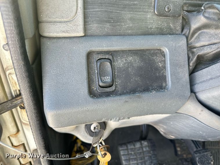 image for item DL4365 2007 Freightliner  Columbia fuel / lube truck