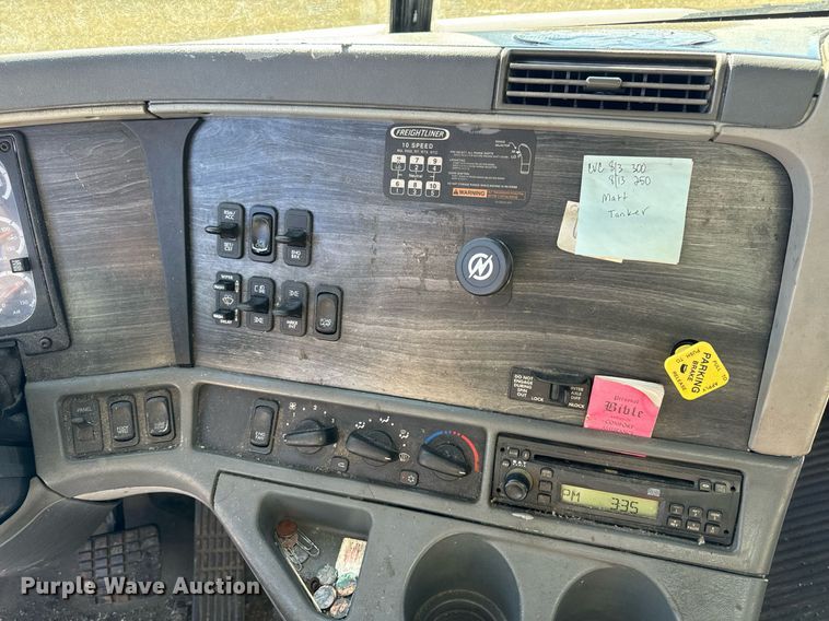 image for item DL4365 2007 Freightliner  Columbia fuel / lube truck