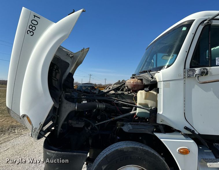 image for item DL4365 2007 Freightliner  Columbia fuel / lube truck