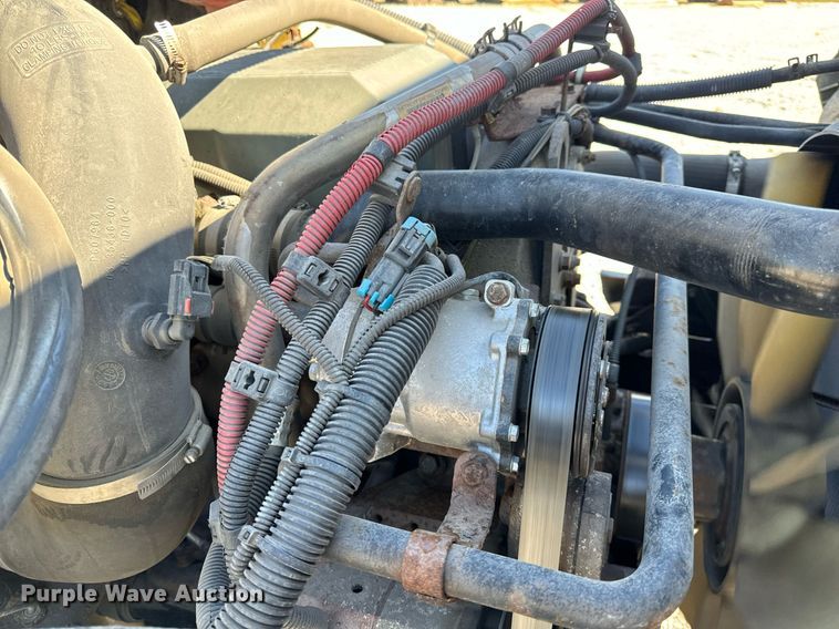 image for item DL4365 2007 Freightliner  Columbia fuel / lube truck