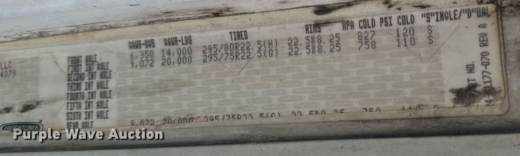 image for item DL4365 2007 Freightliner  Columbia fuel / lube truck