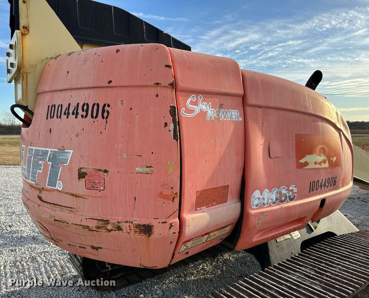 image for item DL4366 2006 JLG 600SC boom lift