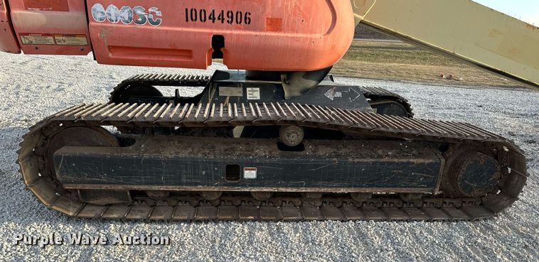 image for item DL4366 2006 JLG 600SC boom lift